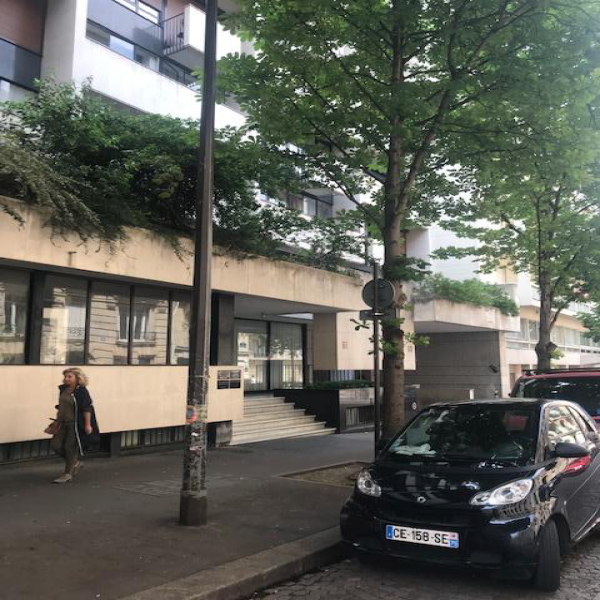 Location Immobilier Professionnel Local commercial Paris 75016