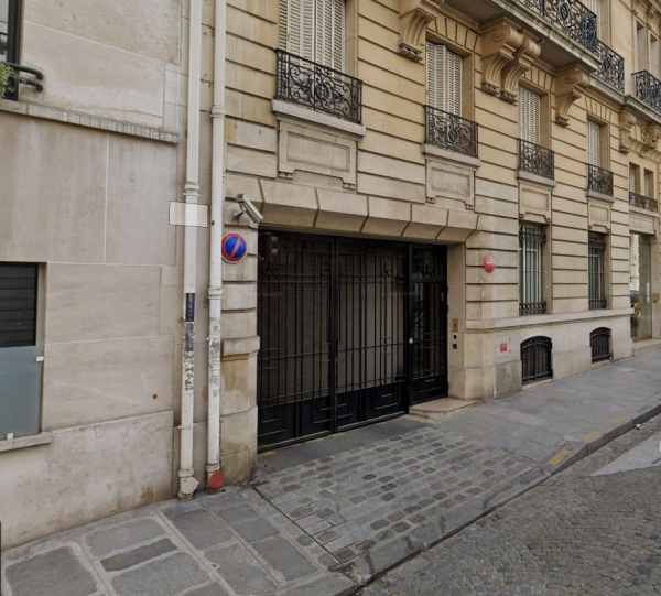 Offres de location Parking Paris 75008